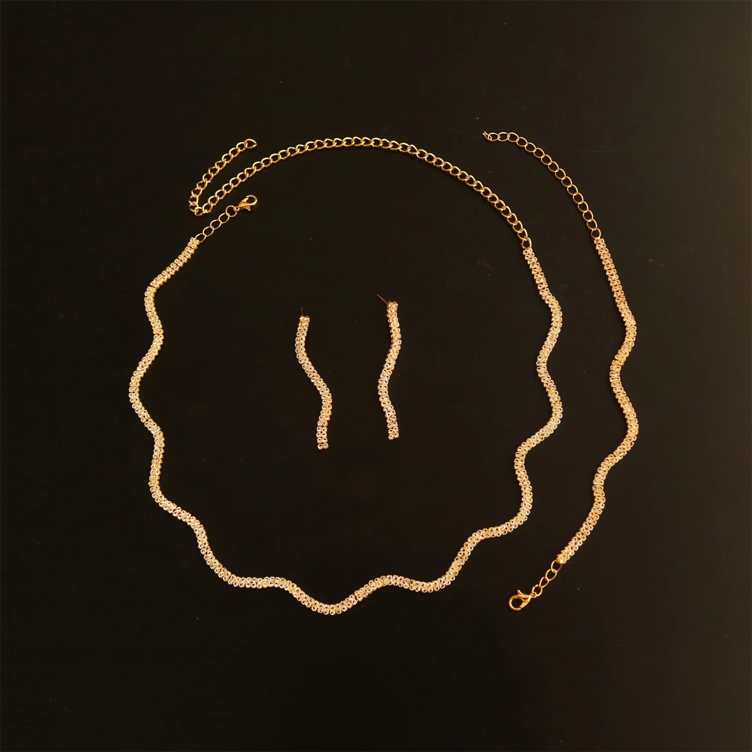 Luxury Wedding Jewelry Set: Necklace, Bracelet and Earring Set, Exquisite Crystal Jewelry, Women's Wedding Party Costumes